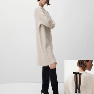 Massimo Dutti // Purl knit dress with bow // Size S // Off White